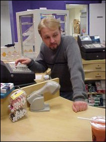 And finally, before enjoying that fresh smoothie flavor, I take it over to Jason, so it can be properly rung up and paid for. Method of payment? Flex, of course! And finally, before enjoying that fresh smoothie flavor, I take it over to Jason, so it can be properly rung up and paid for. Method of payment? Flex, of course!